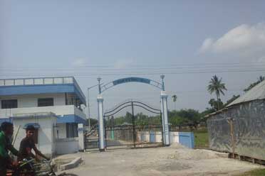 Entrance,Sitalkuchi Krishak Bazar